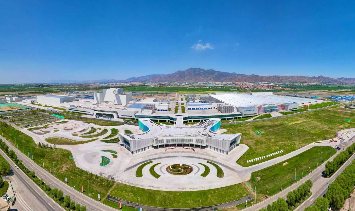 thumbnail.4e0aeb62-cf2d-41af-abdc-9629bf1bda6d1697599812318