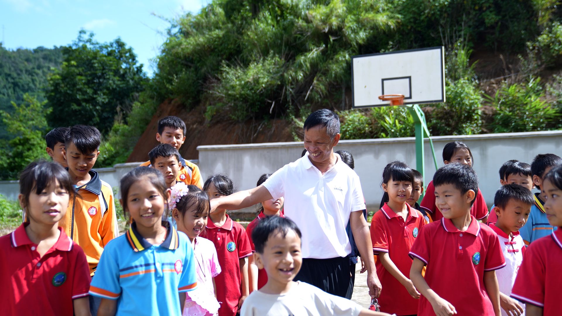 011f82ba-1acf-4b93-a220-4877ca5d5b3f1723432947501